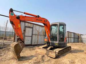 Excavadora usada Hitachi 55 5,5 toneladas excavadora ZX55 de segunda mano con buenas condiciones - Product Image 3