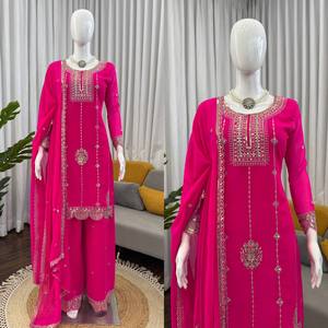 ชุดสัลวาร์ คามีซปักลายสีชมพูสำหรับผู้หญิง พร้อมผ้าคลุมไหล่ ผ้าจอร์เจตต์ ประดับด้วยด้ายและเลื่อม เหมาะสำหรับงานแต่งงานและงานปาร์ตี้ - Product Image 6