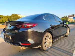 Popular para Exportación <span class=keywords><strong>2022</strong></span> Changan <span class=keywords><strong>Mazda3</strong></span> Axela Sedán 2.0L Edición Zhiya Automático, Bajo Kilometraje, Auto Usado en Buen Estado - Product Image 3