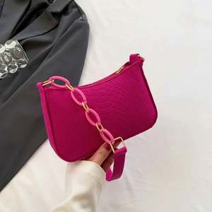 I-0163 Sac à main fourre-tout de luxe en PU pour femme, avec fermeture éclair unique, design à poignée sous le bras, petit sac carré sous forme de croissant - Product Image 4