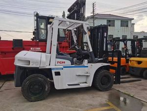 Gebruikte Originele Japanse <span class=keywords><strong>Tcm</strong></span> <span class=keywords><strong>Fd70</strong></span> 7 Ton Lpg Heftruck Lage Werkuren Hoge Capaciteit Awd Drie Traps Mast - Product Image 4