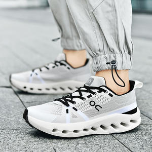 Nouvelles chaussures de course ultra-légères pour hommes 2026 avec semelle intermédiaire EVA amortissante, respirantes, à semelle épaisse et style maille pour la course - Product Image 4