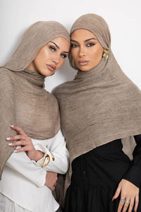 بيع بالجملة حجاب رايون مجعد الصلبة لينة تنفس الأوشحة القطنية فسكوزي صبغ القذرة تجعد ارتداء اليومي وشاح الحجاب للنساء - Product Image 4