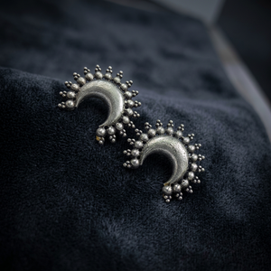 Pendientes Réplica Plateados, Joyería Única con Acabado Oxidado, Estilo Antiguo, para Uso Casual y de Fiesta, Producto Hecho a Mano al por Mayor - Product Image 4