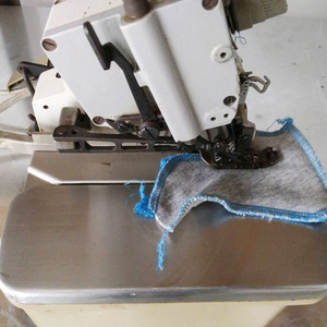 Máquina <span class=keywords><strong>de</strong></span> <span class=keywords><strong>Coser</strong></span> <span class=keywords><strong>Overlock</strong></span> <span class=keywords><strong>de</strong></span> Alta Velocidad <span class=keywords><strong>Tipo</strong></span> Pegasus M700 <span class=keywords><strong>de</strong></span> Cuatro Hilos para Camisetas - Product Image 5