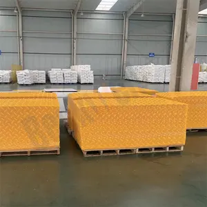 למכירה מחצלות הגנה לקרקע מפלסטיק צהוב במפעל סין