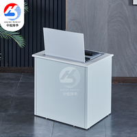 Bureau d'ordinateur moderne en métal, table d'étude créative, poste de travail minimaliste pour l'école et la salle de classe