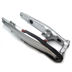 मोटरसाइकिल के लिए संशोधित भागों CRF250L रियर फ्लैट कांटा मोटर साइकिल की चेन रबर एल्यूमीनियम पेंच पैड थोक सीआरएफ भागों - Product Image 1