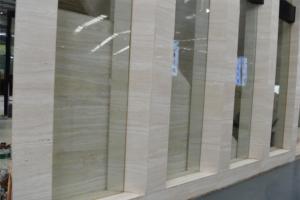 Dalles de marbre italien Super Blanc Travertin UnionStone, pierre naturelle pour la construction, finition polie antique, pour intérieur moderne, revêtement de sol - Product Image 3