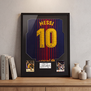 Vitrine pour maillot de sport 2026, taille personnalisée, cadre en bois massif avec acrylique incassable, pour cadeaux de supporters de football et de basketball - Product Image 1