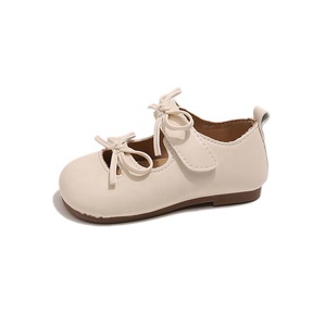Scarpe da Ballo in Pelle Argento per Bambine, Suola Morbida per Uso Quotidiano e Spettacoli - Product Image 5