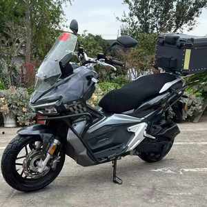 Motocicleta Usada <span class=keywords><strong>de</strong></span> Alto Rendimiento 150ADV <span class=keywords><strong>con</strong></span> <span class=keywords><strong>Motor</strong></span> Bicilíndrico <span class=keywords><strong>de</strong></span> 250cc, Refrigeración por Agua y Carrera Larga, Directo <span class=keywords><strong>de</strong></span> Fábrica, Comparable <span class=keywords><strong>con</strong></span> Autos Nuevos - Product Image 5