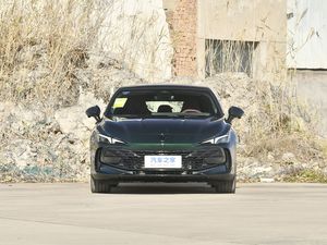 2023 SAIC MG7 Coupe Black Label à la mode la plus vendue au monde en Chine 1.5T Smart Deluxe Edition Moteur turbo à direction gauche - Product Image 5