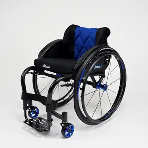 轻量级主动轮椅日常使用运输独立铝模型快速释放轮