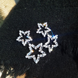 Orecchini Pendenti MiaB Star in Oro Bianco con Cristalli e Strass, Gioielli di Lusso da Donna per Feste - Product Image 4