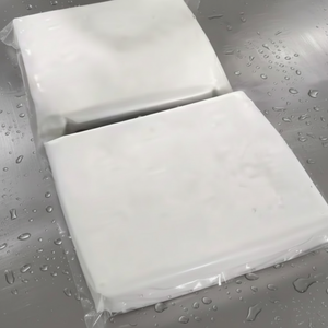 1. Buscamos proveedores mayoristas de agua de coco congelada/coco orgánico de Vietnam. - Product Image 1