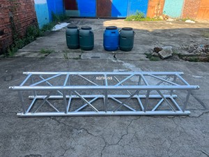 Truss de Iluminación de Alta Calidad de 4 Puntos, Truss Portátil de Aleación de Aluminio Más Vendido para Soporte de Pantalla de Escenario y Suelo - Product Image 4