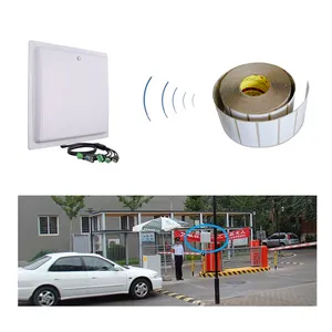 12dbi dahili anten uzun menzilli UHF RFID etiketi okuyucu otomatik açık kapı sistemi arabalar için park yönetimi