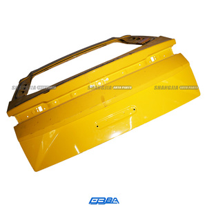 Repuestos de Auto: Cubierta Trasera Original de Alta Gama, Desmontada, para Lamborghini Urus 2017-2024 4ML827025A - Product Image 2