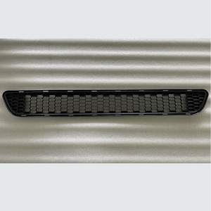 Rejilla Delantera para Toyota Sienna 2011-2014 LE, Número de Pieza 53112-08010, Repuesto de Plástico - Product Image 3