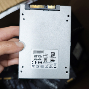Disques durs SSD d'occasion 2,5 pouces SATA 120 Go, matériel et logiciel informatiques haute vitesse en gros à prix réduit, disque SSD 128 Go - Product Image 3