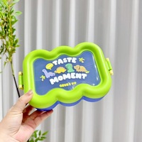 Boîte à bento ondulée pour enfants en PP avec ensemble de couverts, couvercle à fermeture à pression, fenêtre transparente, boîte à lunch portable pour l'école, boîte à lunch pour enfants avec dessin animé