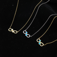 Infinite Muse Collier d'opale en argent 925 avec des peintures à l'huile classiques élégantes Style vintage élégant pour les mariages et les fêtes