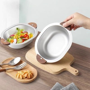 Bols en acier inoxydable avec manche en <span class=keywords><strong>bois</strong></span> Bol créatif en forme d'ours coréen Assiette à céréales Bol à salade à dessert <span class=keywords><strong>double</strong></span> face en noyer - Product Image 5