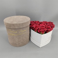 Boîtes cadeaux en carton recyclé blanc et marron avec logo personnalisé, design en velours, fleurs en feuille d'or, forme ronde en forme de cœur
