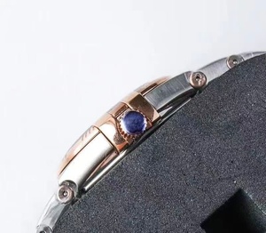 Montres pour femmes élégantes et tendance, à la mode, de haute qualité, avec un cadran doré, mécaniques, vintage, de créateurs, très vendues - Product Image 6