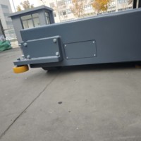 Carrello Elevatore Multidirezionale con Caricatore Laterale per Corridoi di Lavoro Ristretti