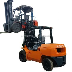 Montacargas Toyota FD50 de 5 Toneladas con Motor Diésel, Modelo 2022, en Excelentes Condiciones, con 1 Año de Garantía - Product Image 1