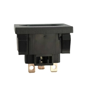 Presa di corrente quadrata standard brasiliana 10A 20A 250V presa presa di corrente per <span class=keywords><strong>UPS</strong></span> - Product Image 3