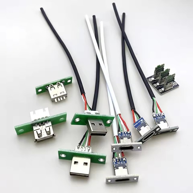 Mounting panel with USB A 2.0 charging interface,4-pin female seats A XH2.54 adapter plate 4pin,male,4pin type-c 3A with cable