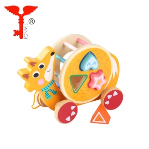 Vente chaude <span class=keywords><strong>géométrique</strong></span> <span class=keywords><strong>forme</strong></span> match jouet nouveau design en bois <span class=keywords><strong>animaux</strong></span> de <span class=keywords><strong>dessin</strong></span> animé jouet de remorque - Product Image 1