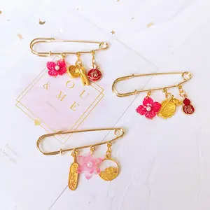 Wholesale Custom Designer Brooches Jewelry And Enamel Pins Brooch Pins
