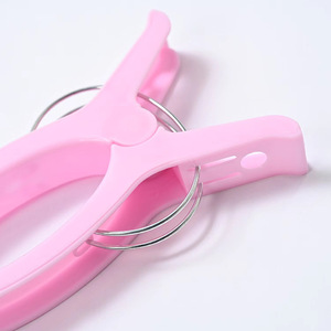Extra Large Strong <b>Quilt</b> <b>Clips</b> For Drying <b>Quilts</b> Clothes Sheets Blankets Household Windproof Clothes <b>Clips</b> - Product Image 2
