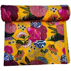 Colcha Kantha Vintage Bohemia Cosida a Mano, Lavable, con Patrón Floral Amarillo, Decoración para el Hogar, para Todas las Temporadas - Product Image 1