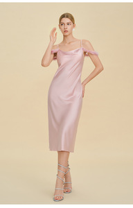 Camicia da Notte Sexy con Spalle Scoperte e Logo Personalizzato, Vestito con Bretelle in Materiale Simil-Acetato, <span class=keywords><strong>Pigiama</strong></span> di Lusso per il Commercio Transfrontaliero Russo - Product Image 3