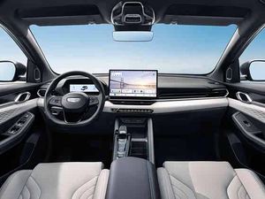 SUV Geely Binyue Coolray, moteur turbo essence, SUV compact 5 places pour le marché d'exportation - Product Image 2