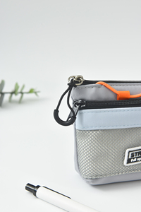 كيس قلم شبكي رمادي خفيف يسمح بالتهوية ، حامل قرطاسية لإغلاق الرباط قابل للتعديل لأقلام الكتابة - Product Image 2