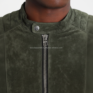 Chaqueta de estilo motero de moda de cuero negro para hombre - Product Image 1
