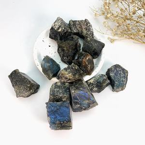 100% Tinh Thể Tự Nhiên Bán Buôn Bất Thường Thô Chữa Bệnh Đá Nguyên Labradorite Tinh Thể Đá Thô - Product Image 2