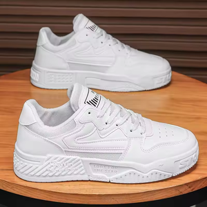 รองเท้าลำลองผู้ชายกันน้ำได้ดีดีไซน์หรูหลากสีเพิ่มความสูงด้วยผ้าซับในตาข่ายสำหรับฤดูใบไม้ร่วง - Product Image 4