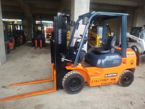 Carretilla elevadora Toyota FD30 usada en Japón, FD30/FD50/FD80 usada en precio bajo - Product Image 3