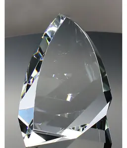 Trophée en verre New Design Crystal Award