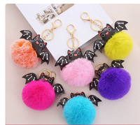 Porte-clés Pom Pom Moelleux Adorable pour Femmes, Breloques de Sac Cadeaux d'Halloween pour Sacs à Main et Clés de Voiture
