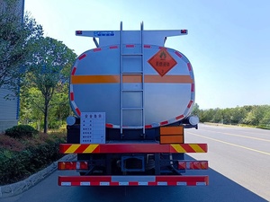 Camion-citerne à huile SITRAK 8X4 de 25,7 m³ pour transport lourd, moteur Weichai/CNHTC Euro 2~6, camion-citerne à carburant Chengli - Product Image 6