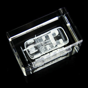 Bán Buôn Tùy Chỉnh Trống <span class=keywords><strong>3D</strong></span> Laser Khắc Thủy Tinh Pha Lê Khối Khối Pha Lê Khối Thủy Tinh Khắc <span class=keywords><strong>3D</strong></span> Khối Pha Lê Xe Mô Hình - Product Image 2