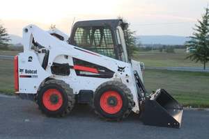 Cargador de Dirección Deslizante Bobcat S750 2017 Listo para Enviar |   Cargadora de Ruedas Usada en Buen Estado con Pocas Horas de Uso, Maquinaria de Construcción - Product Image 2